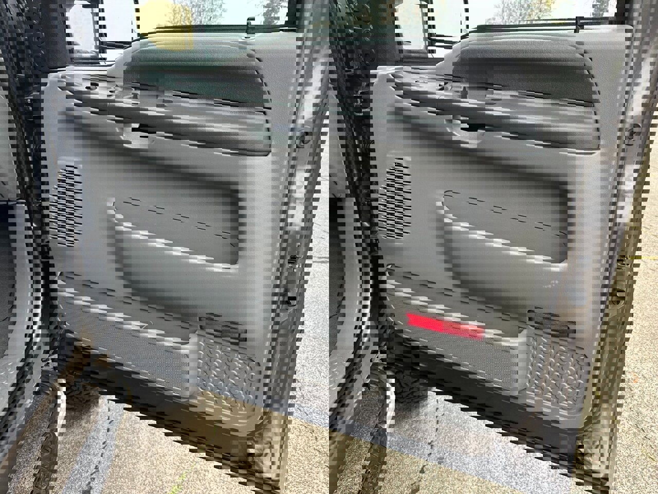 Used 2002 Ford F250 4x4 Crew Cab Super Duty image 25