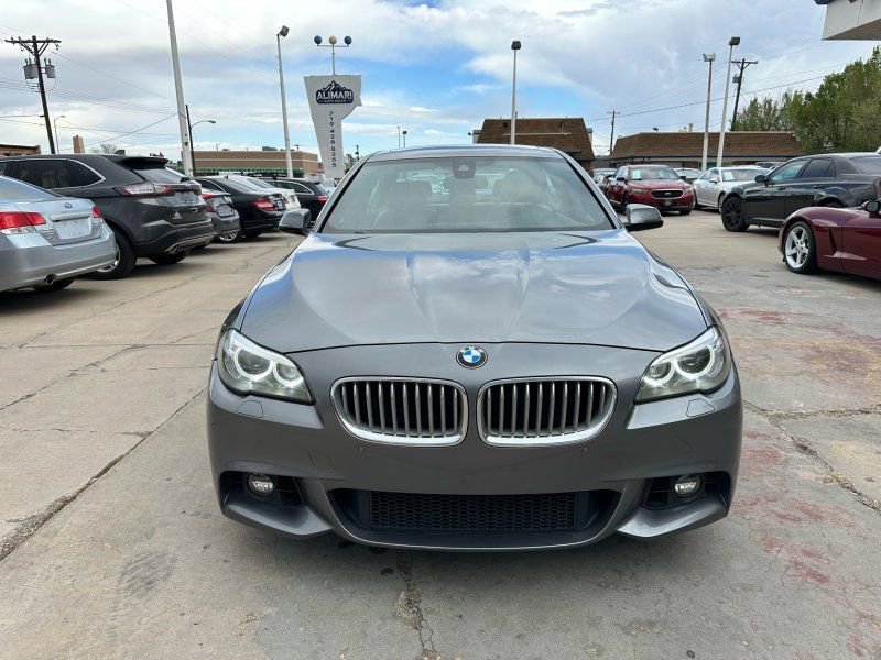 Used 2015 BMW 550i Sedan image 2
