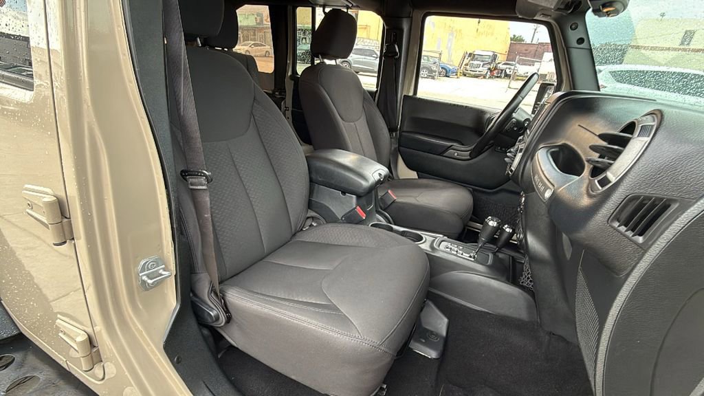 Used 2016 Jeep Wrangler Unlimited Sport w/ Quick Order Package 24S AWD/4WD image 37