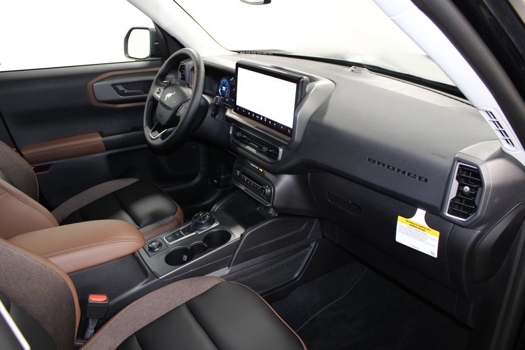 New 2025 Ford Bronco Sport Outer Banks w/ Outer Banks Tech Package+ AWD/4WD image 27