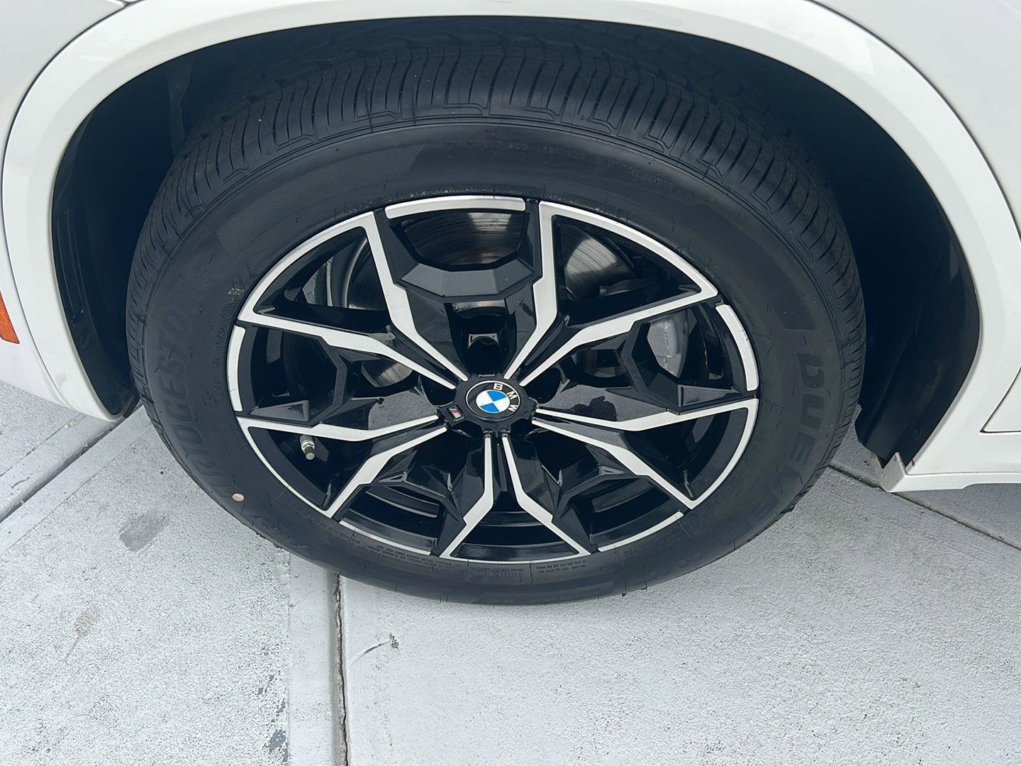 Certified 2022 BMW X4 xDrive30i w/ M Sport Package 2 image 39