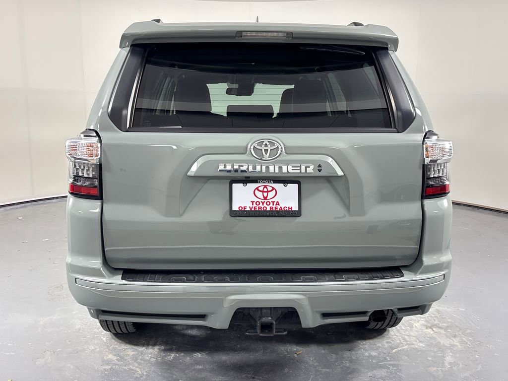 Used 2022 Toyota 4Runner TRD Sport RWD image 5