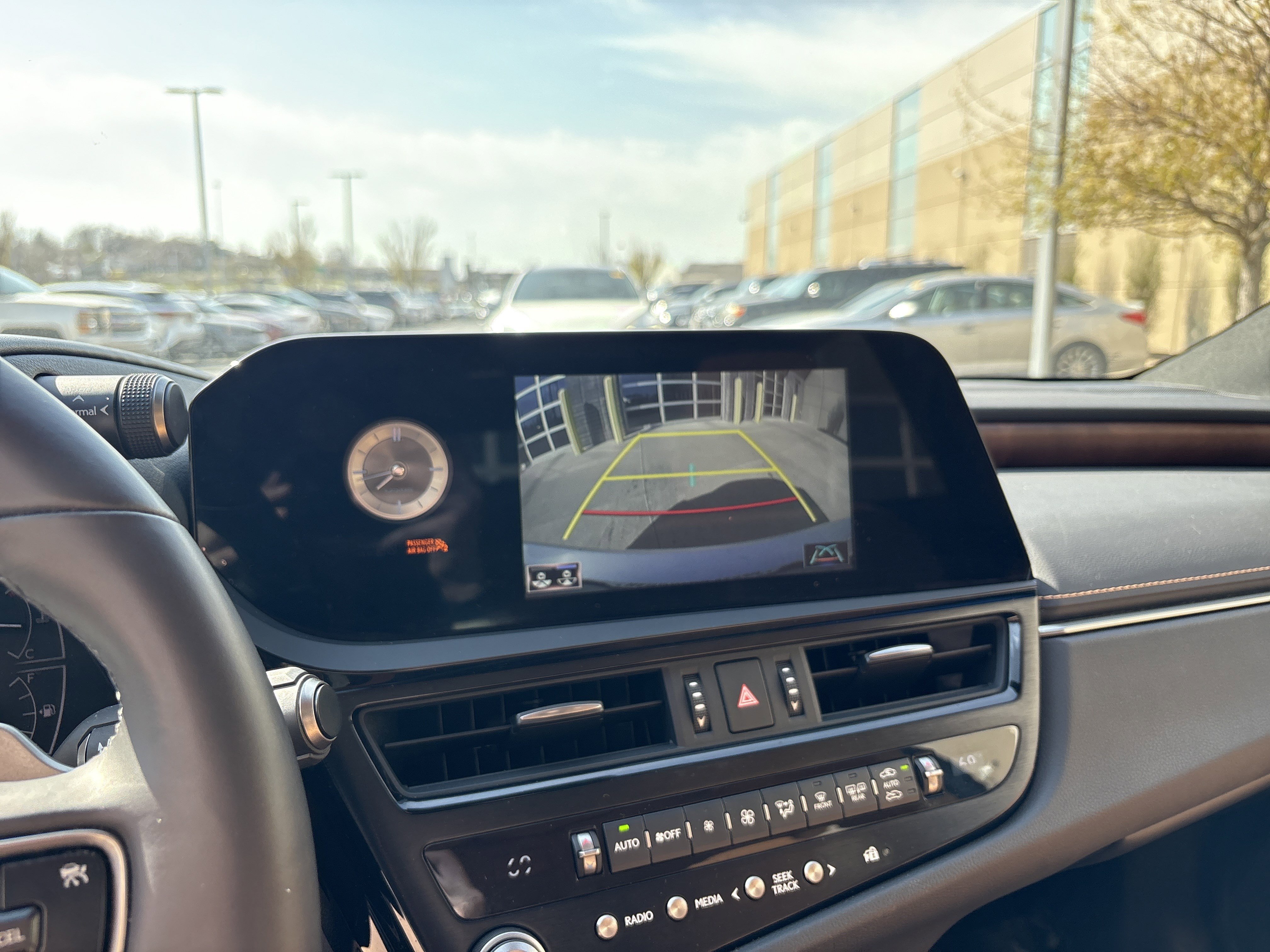 Certified 2022 Lexus ES 250 w/ Premium Package image 25