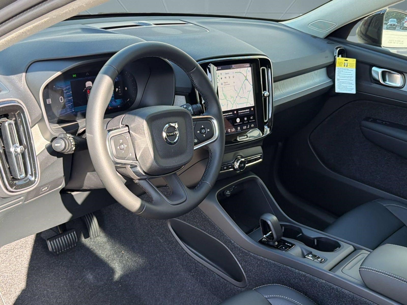 New 2026 Volvo XC40 B5 Core w/ Protection Package Premier AWD/4WD image 4
