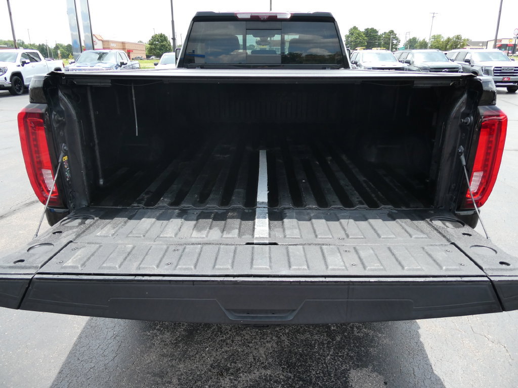 Certified 2022 GMC Sierra 3500 Denali w/ Denali Black Diamond Edition AWD/4WD image 20