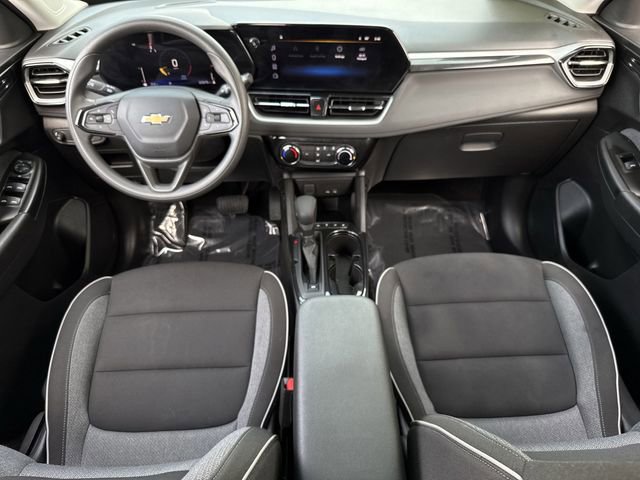 Certified 2025 Chevrolet TrailBlazer LT FWD image 13