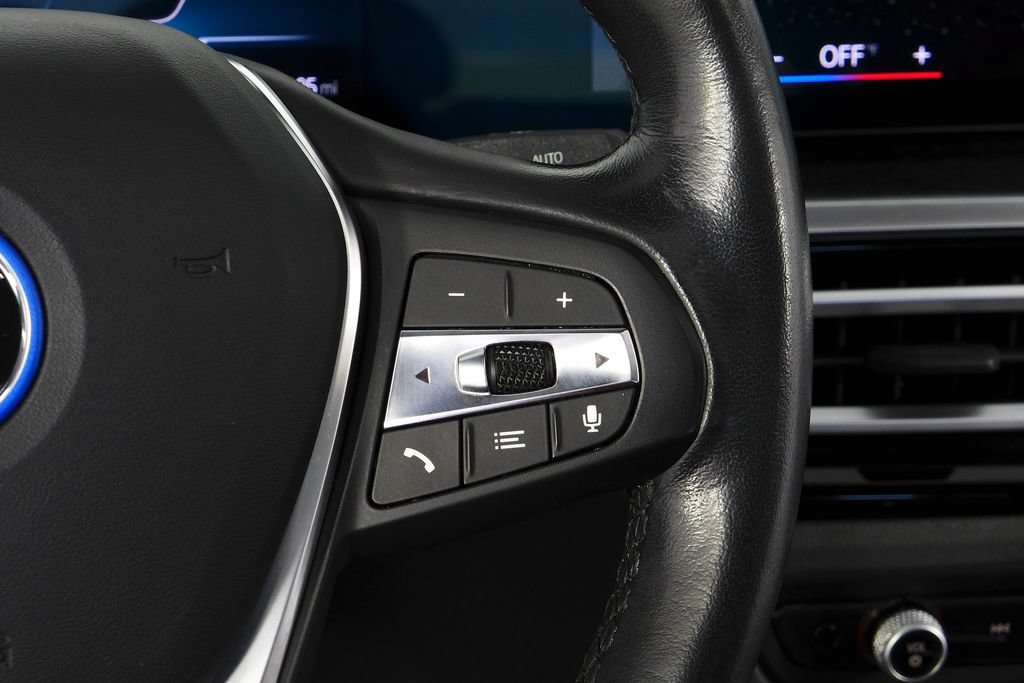 Certified 2023 BMW i4 eDrive35 w/ Premium Package RWD image 29
