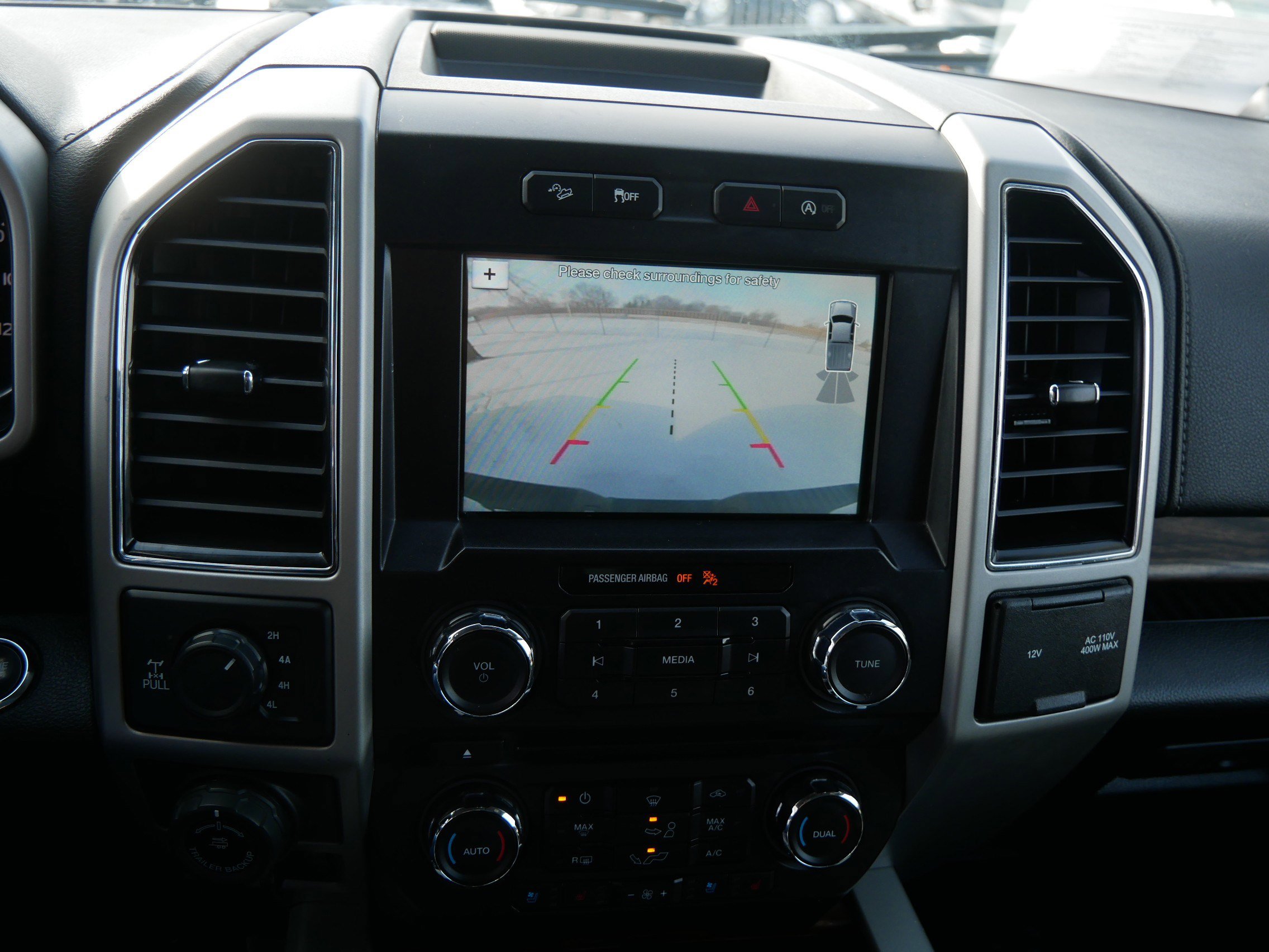 Certified 2018 Ford F150 Lariat w/ Max Trailer Tow Package image 32