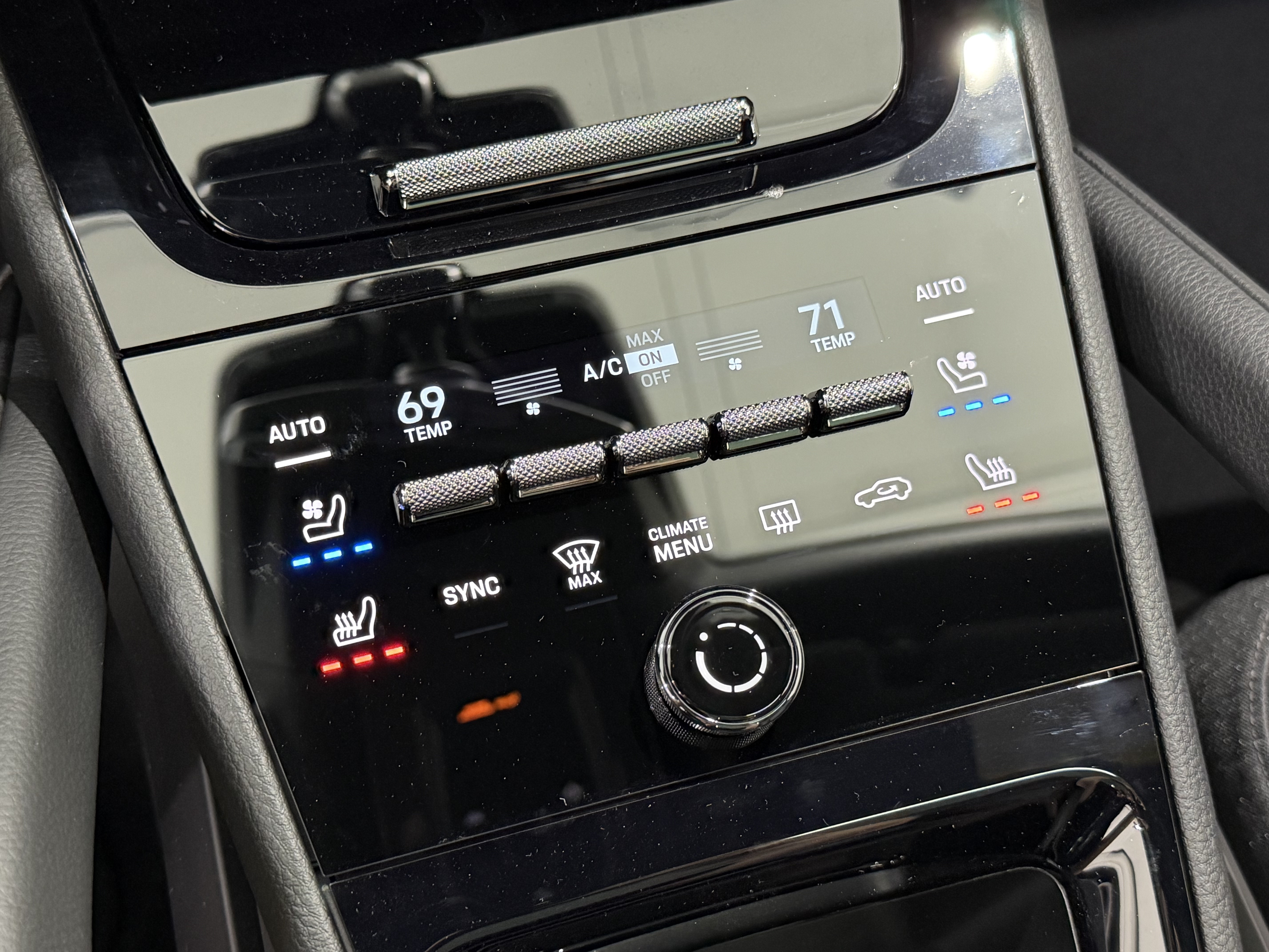 New 2026 Porsche Cayenne Coupe AWD/4WD image 38