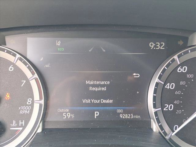 Used 2022 Toyota Highlander Limited image 11