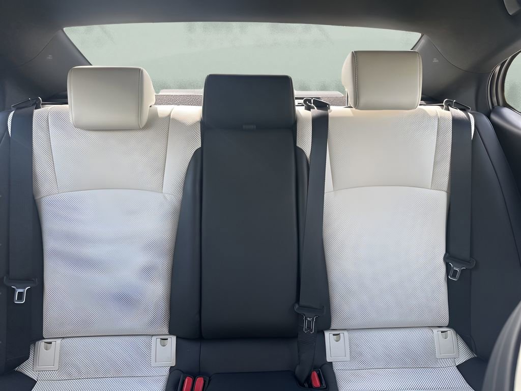 Used 2022 Lexus ES 350 F Sport image 11