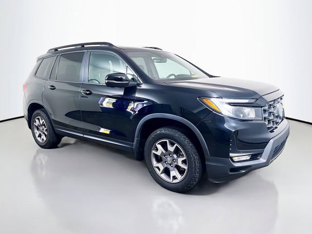 Certified 2023 Honda Passport TrailSport image 25