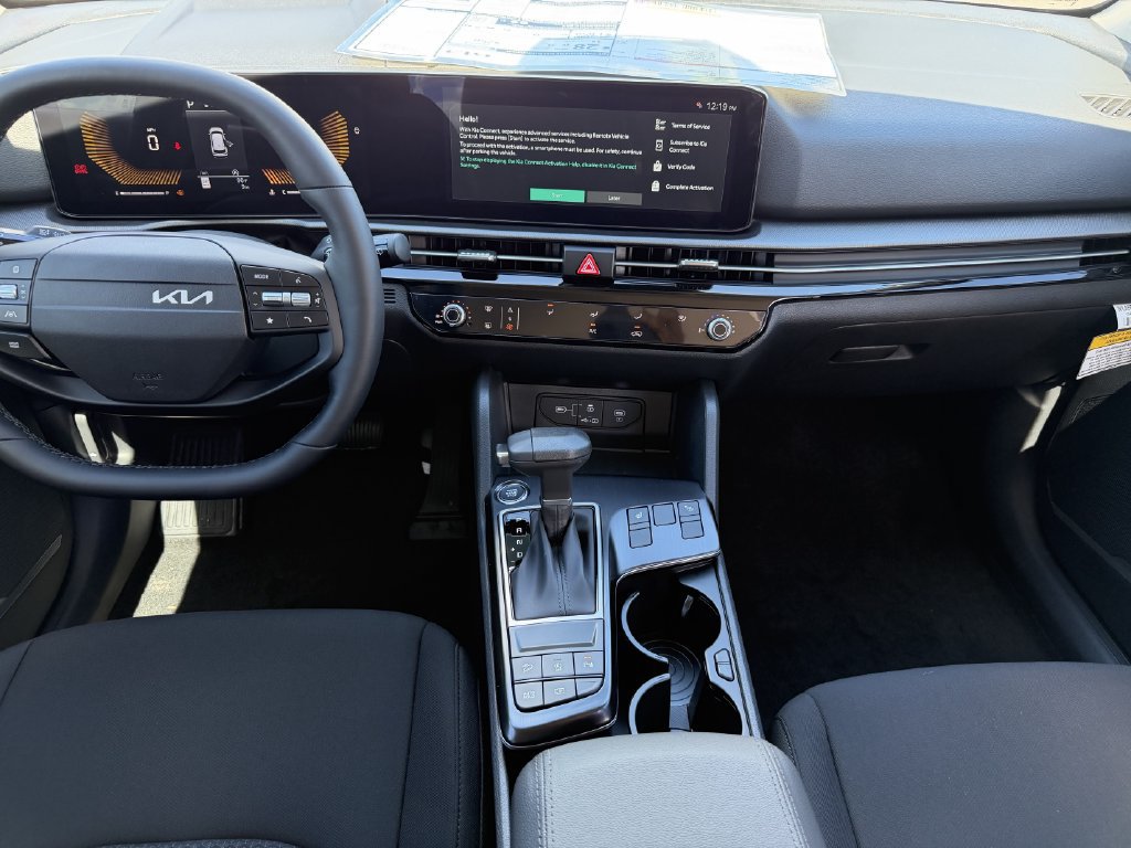 New 2027 Kia Sportage LX FWD image 14