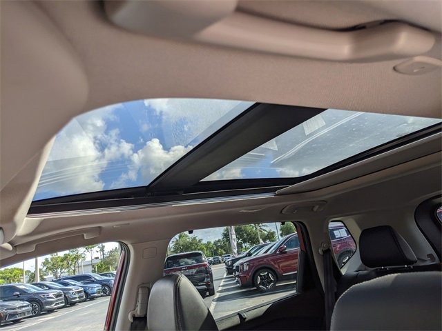 Used 2023 Nissan Rogue SL w/ SL Premium Package image 20