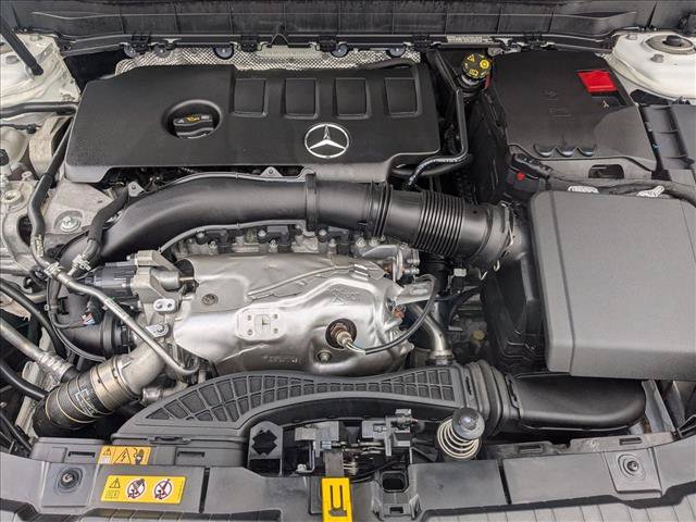 Used 2023 Mercedes-Benz GLB 250 4MATIC image 25