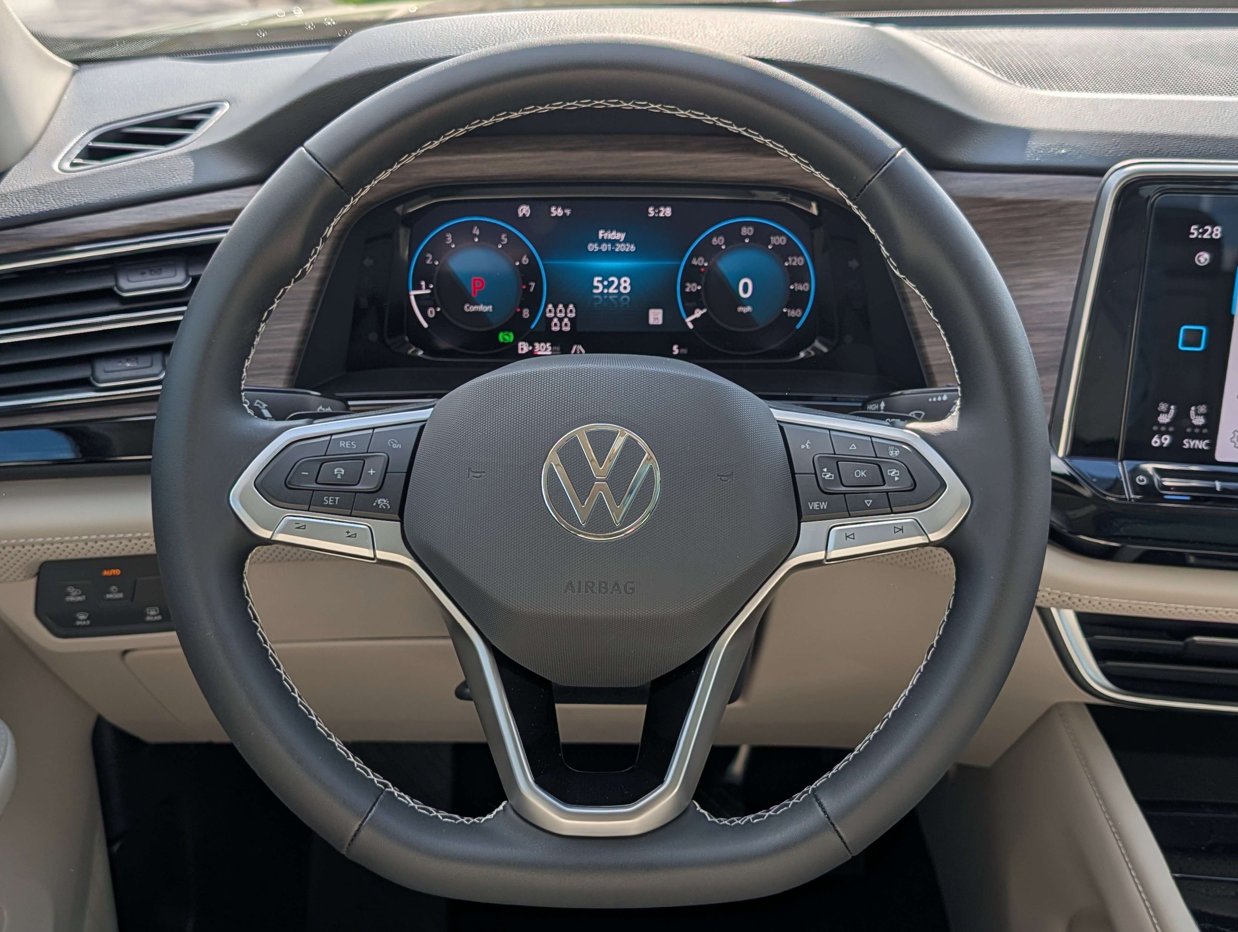 New 2026 Volkswagen Atlas SEL AWD/4WD image 11