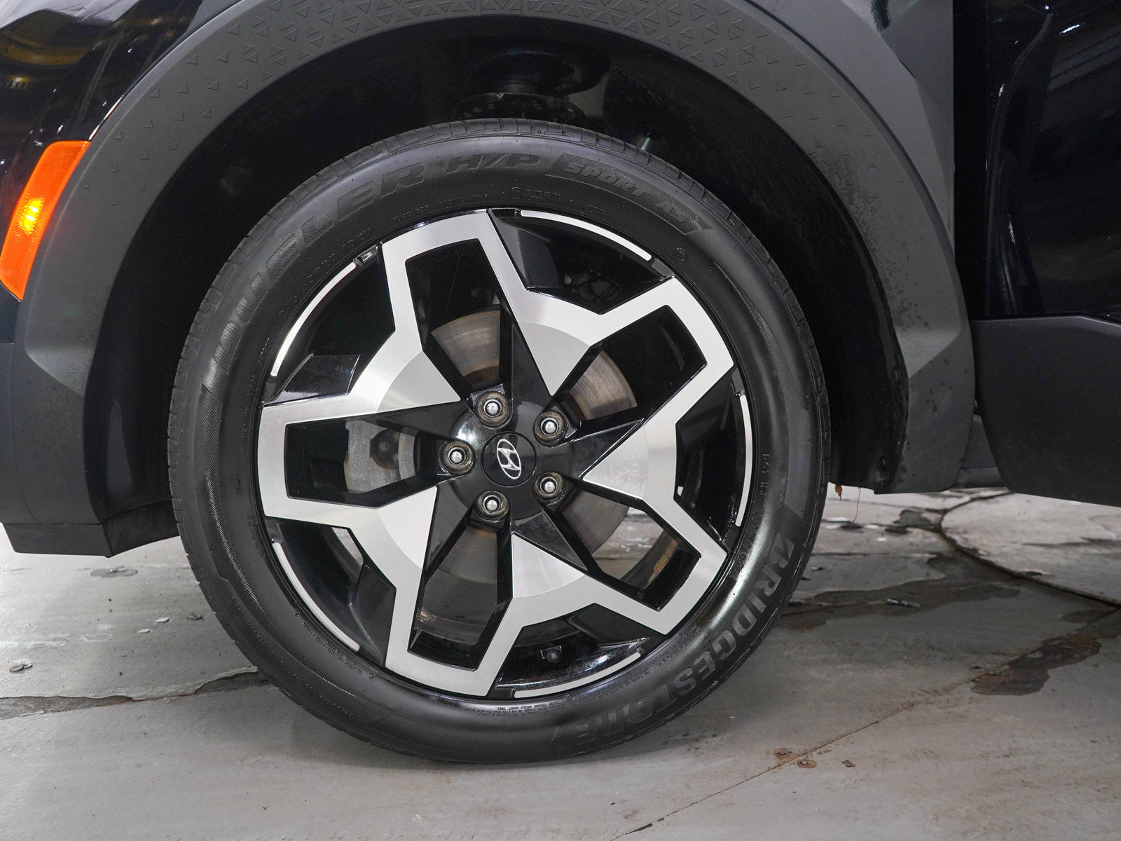 Used 2022 Hyundai Santa Cruz Limited AWD/4WD image 30