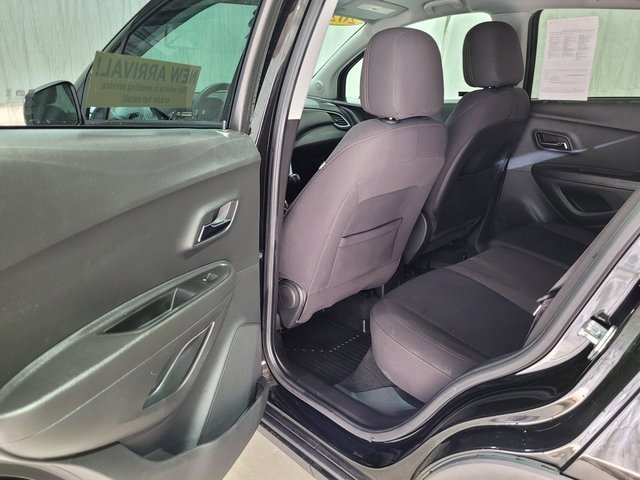 Used 2020 Chevrolet Trax LS w/ Tint and Cruise Package image 30