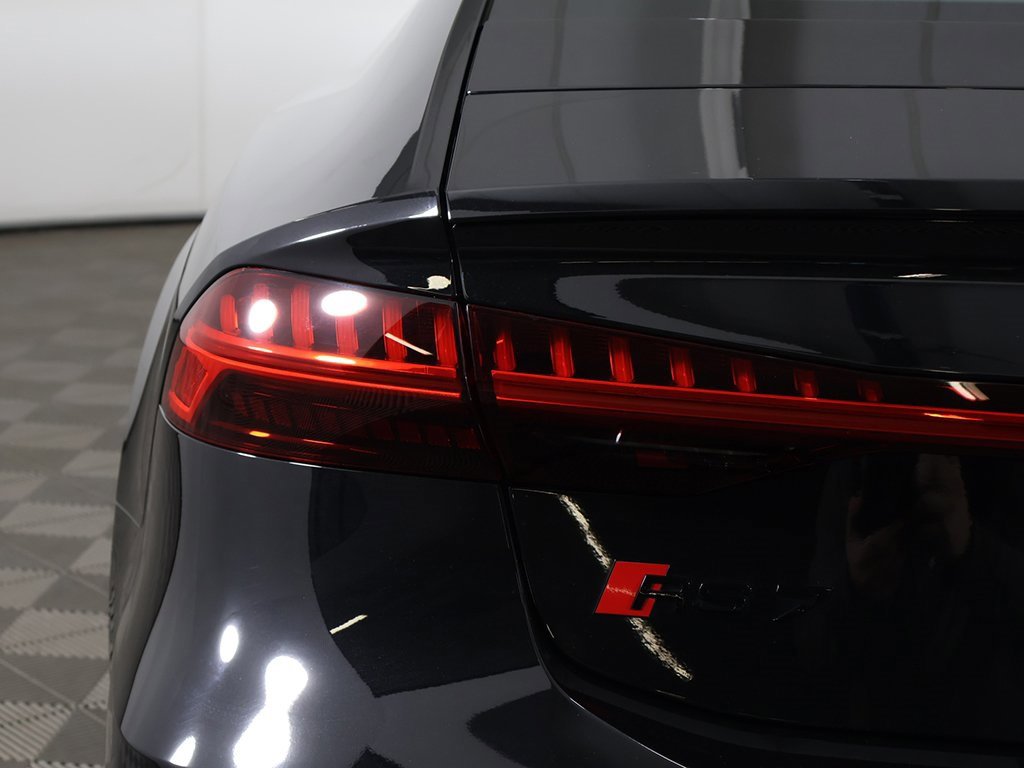 Used 2022 Audi RS 7 Sportback image 17