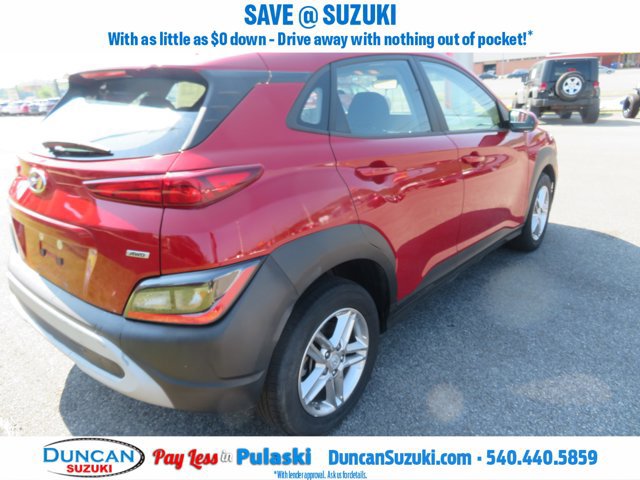 Used 2022 Hyundai Kona SE image 3
