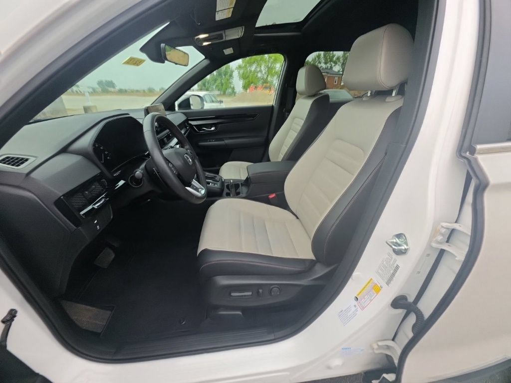 Certified 2024 Honda CR-V Sport Touring image 15