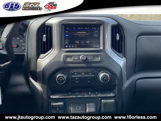 Used 2020 Chevrolet Silverado 1500 Custom w/ Custom Value Package AWD/4WD image 15