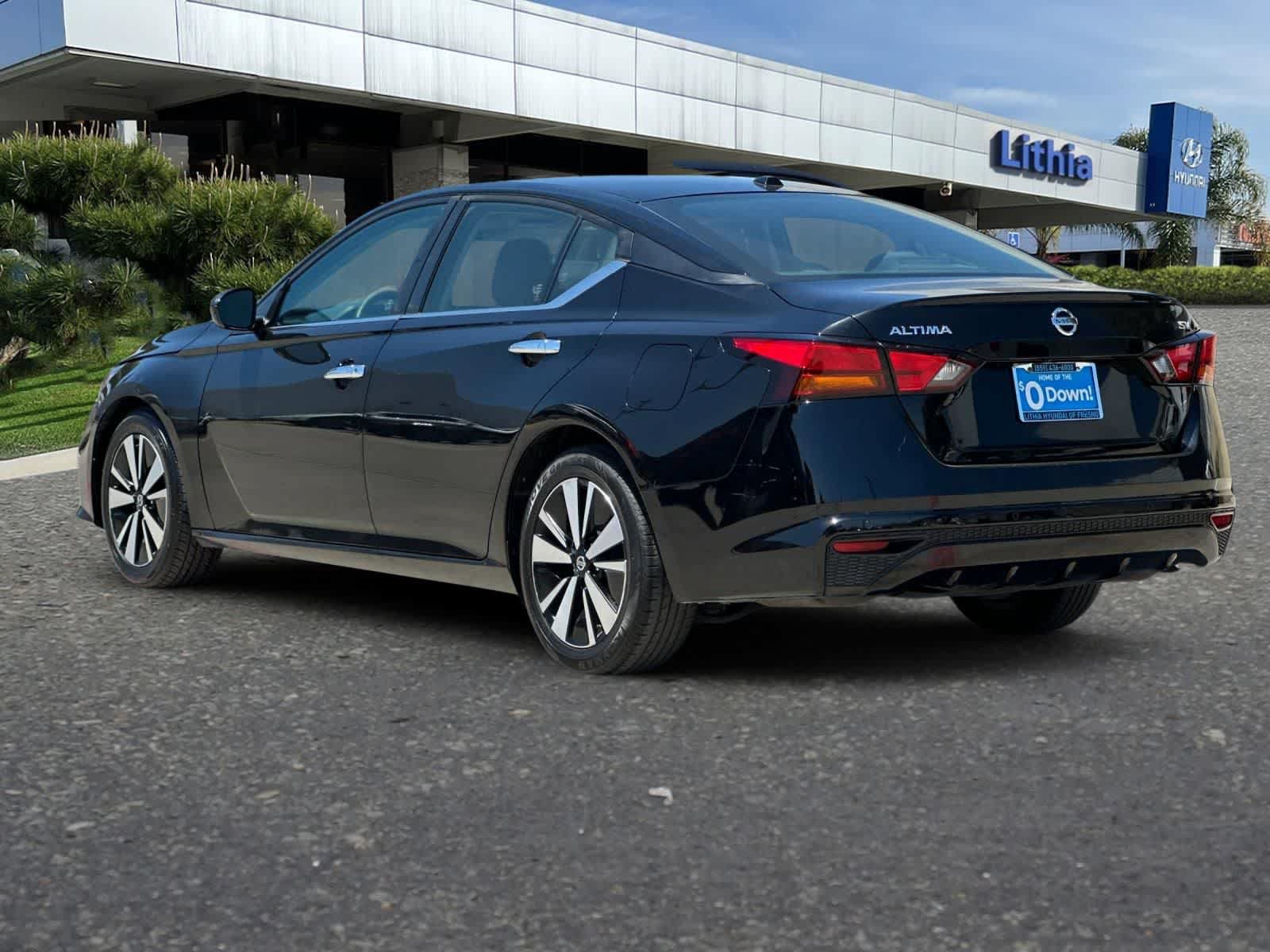 Used 2022 Nissan Altima 2.5 SV FWD image 7
