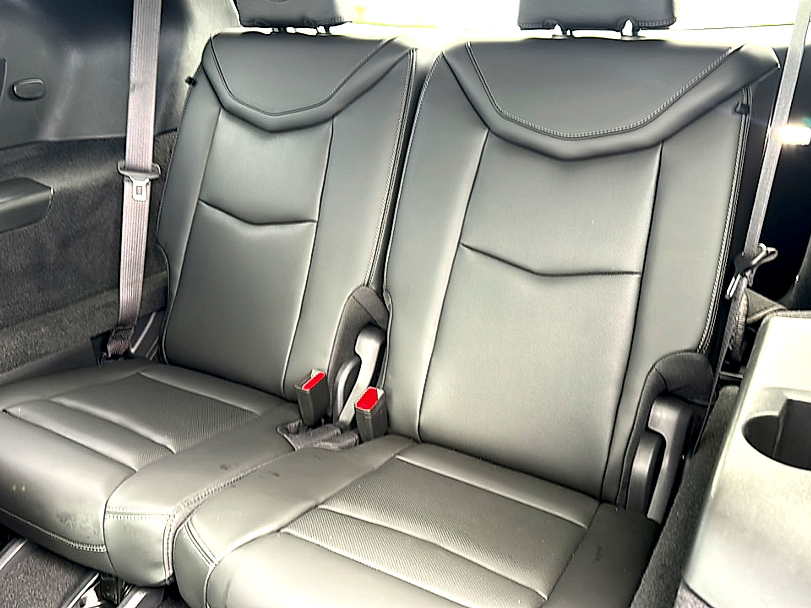 Used 2024 Cadillac XT6 Sport w/ LPO, Floor Liner Package AWD/4WD image 21