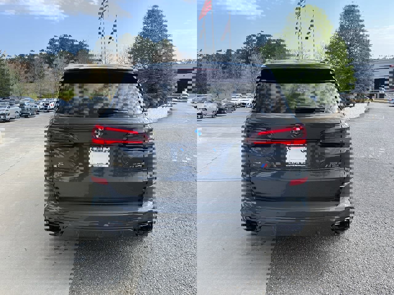 Used 2023 BMW X5 M50i w/ Executive Package image 7