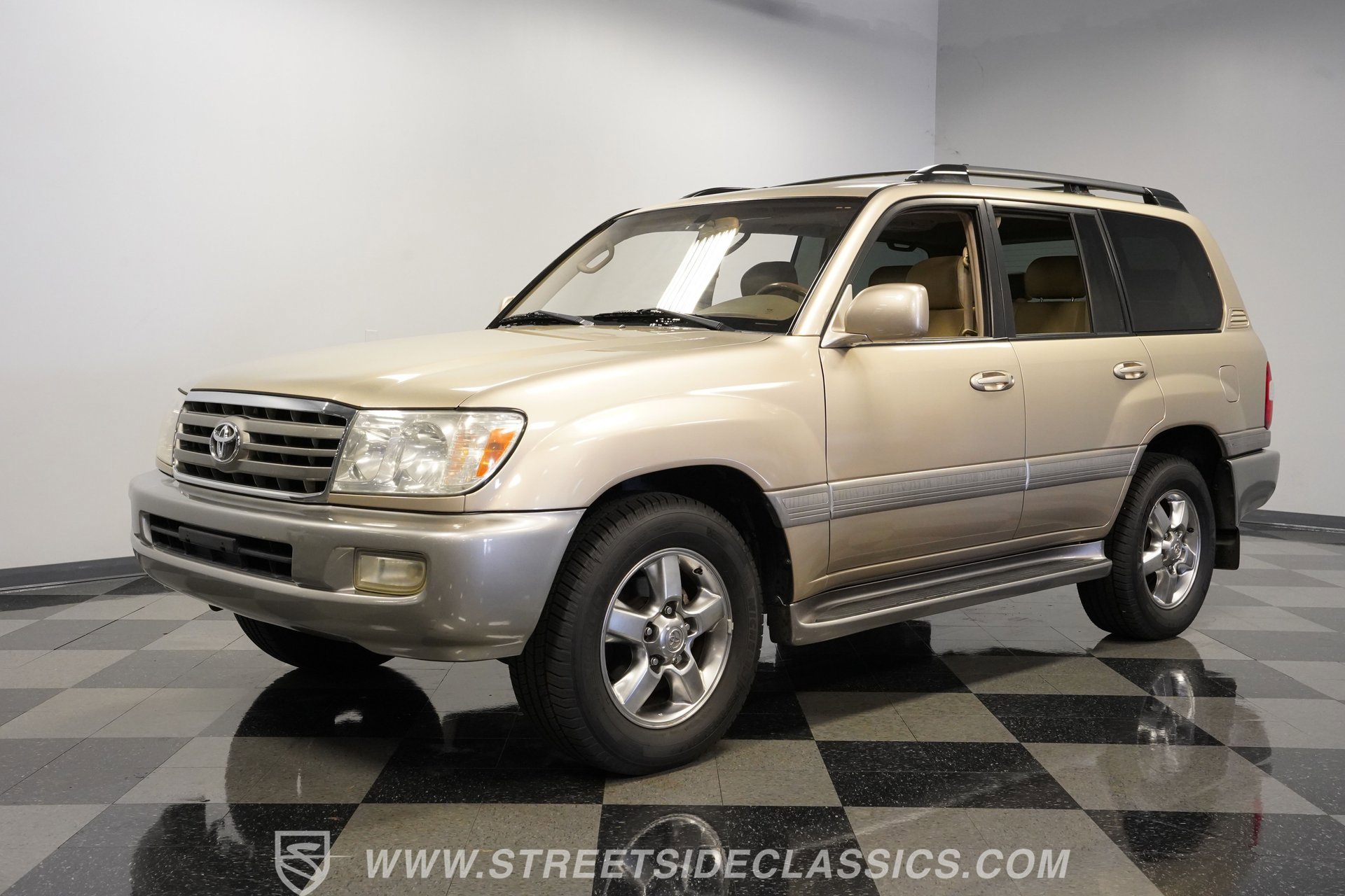 Used 2006 Toyota Land Cruiser AWD/4WD image 6