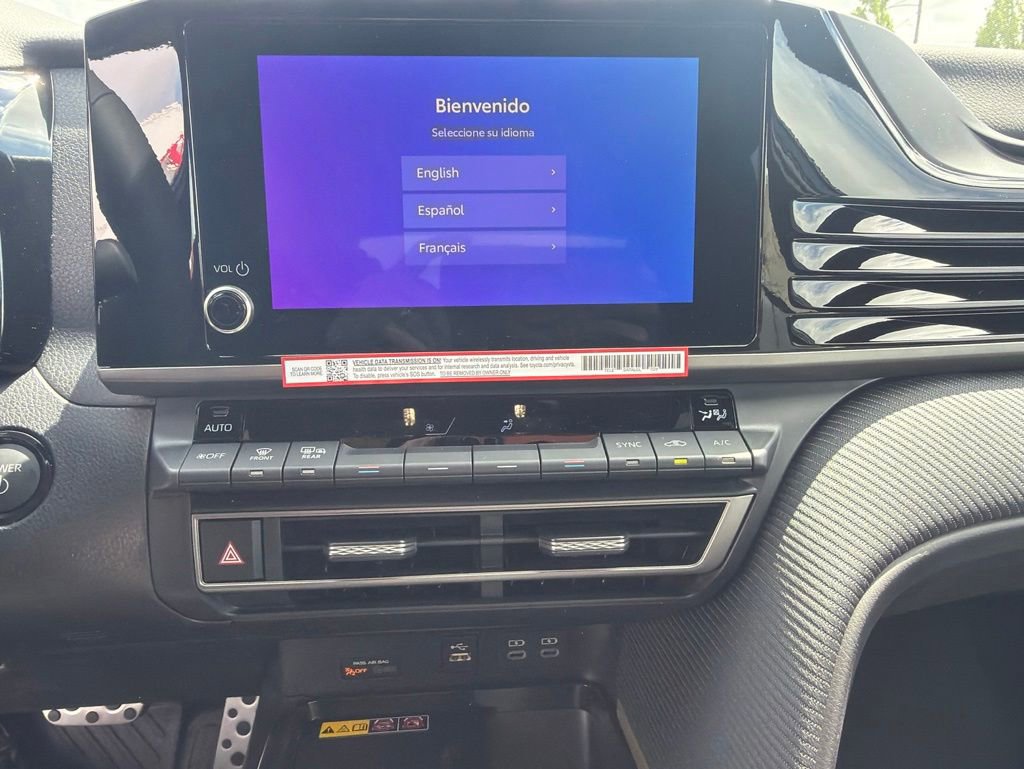 New 2026 Toyota Camry SE FWD image 9