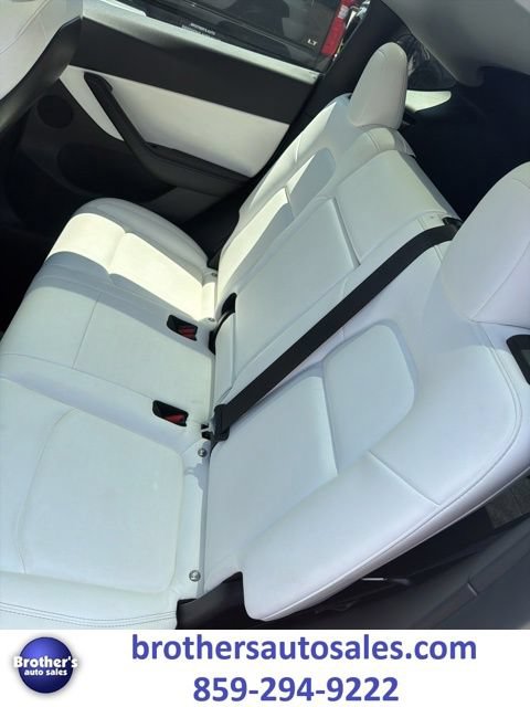 Used 2021 Tesla Model Y Performance AWD/4WD image 24