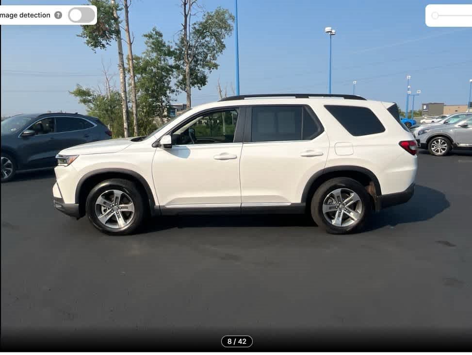 Used 2023 Honda Pilot EX-L image 2