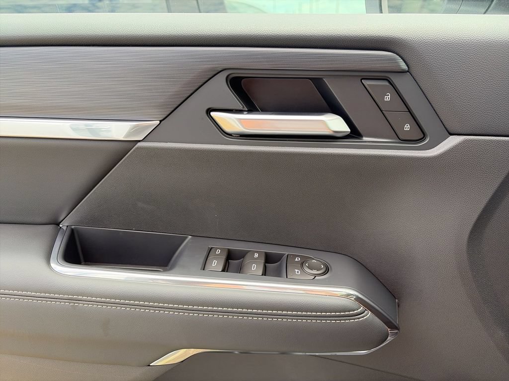 New 2026 GMC Acadia Elevation w/ Elevation Premium Package FWD image 32