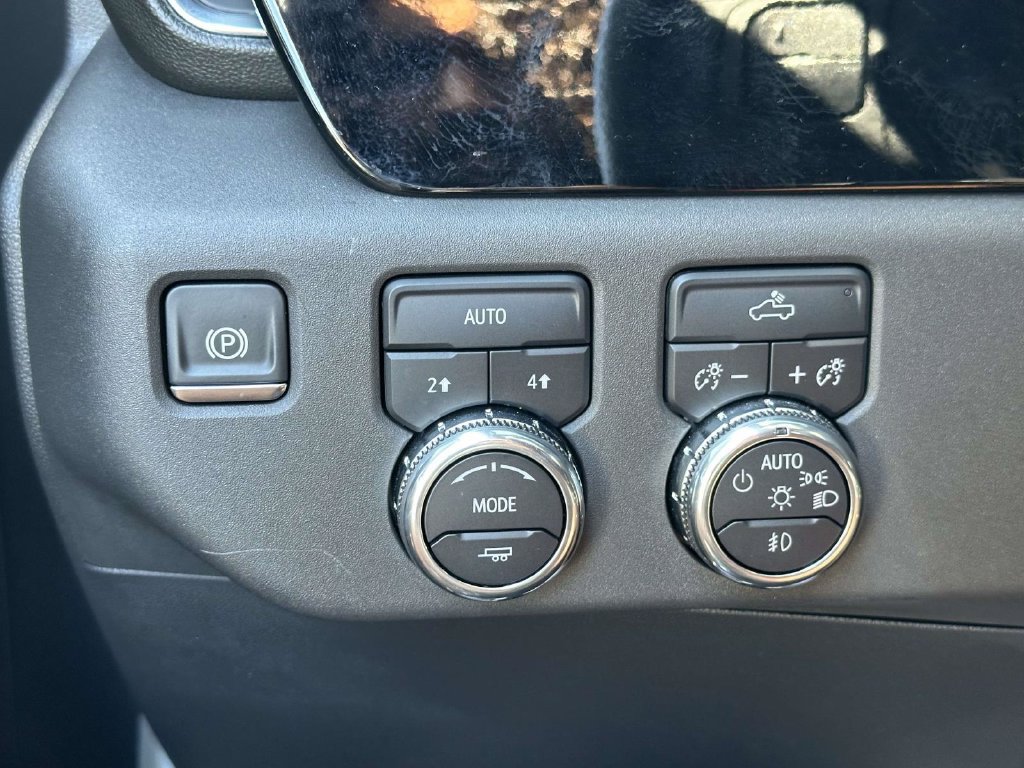 Used 2025 GMC Sierra 1500 Elevation AWD/4WD image 31