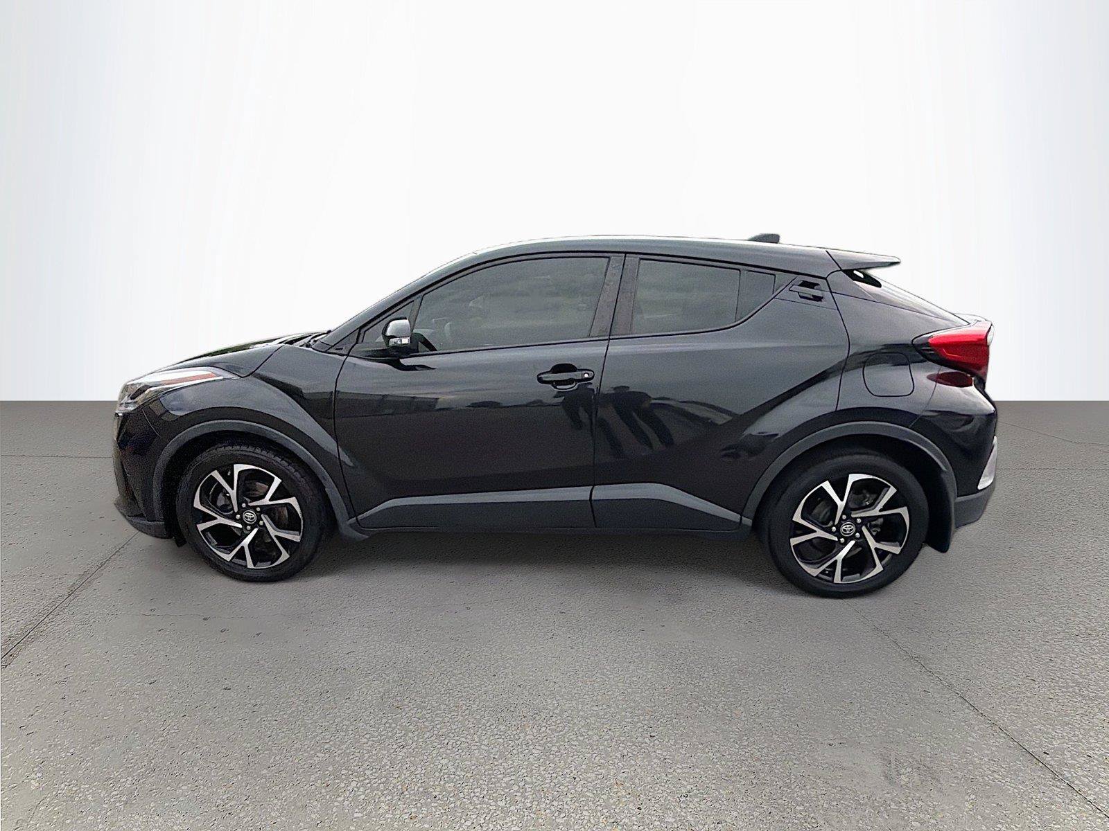 Used 2021 Toyota C-HR XLE FWD image 7