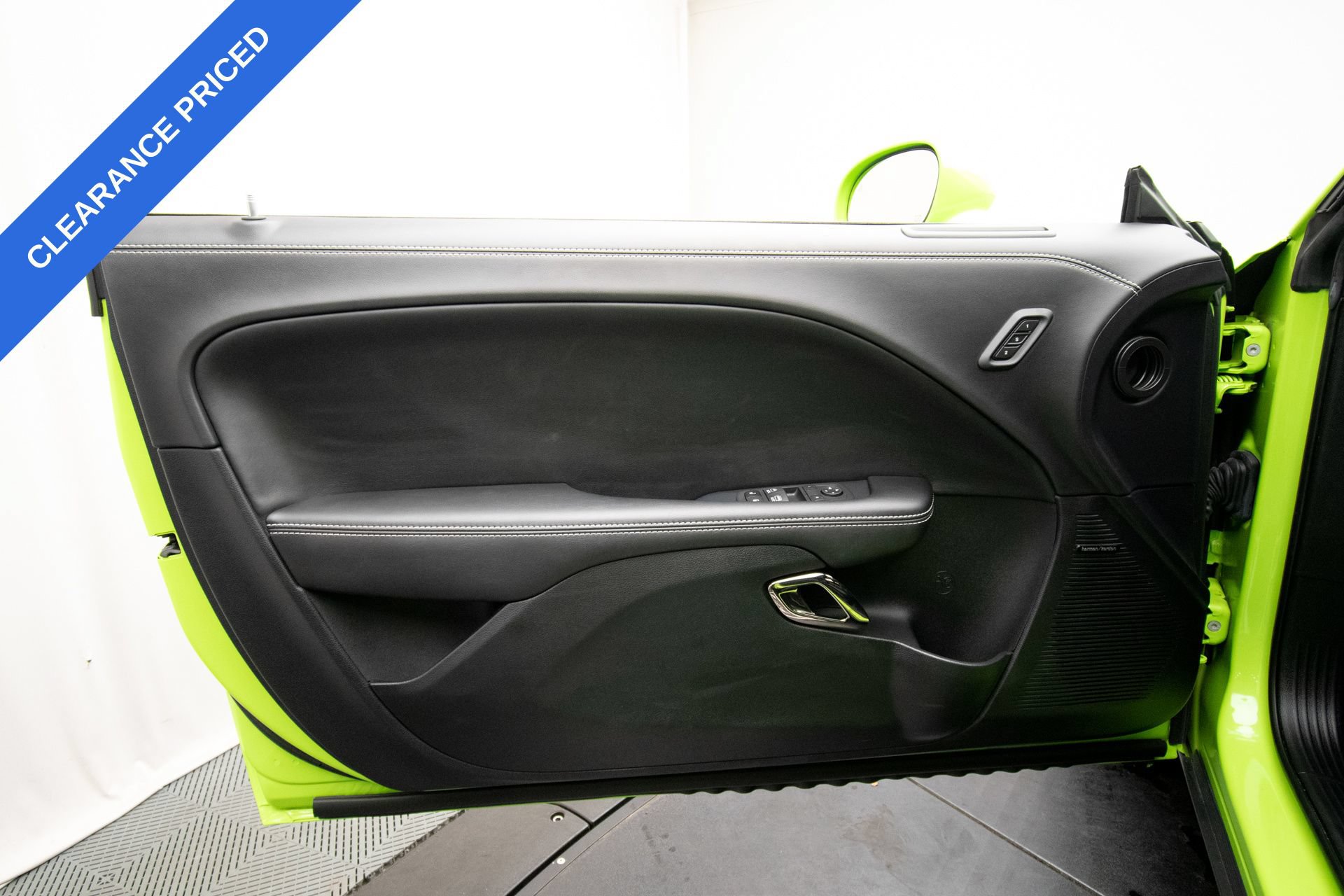 Used 2023 Dodge Challenger SRT Hellcat RWD image 34
