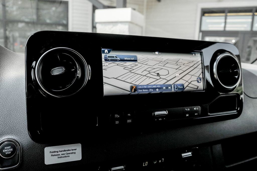 Used 2025 Mercedes-Benz Sprinter 3500 image 16