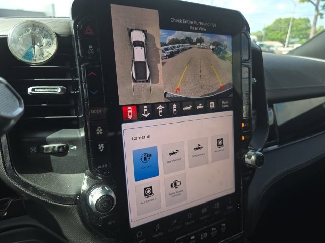 Used 2025 RAM 3500 Limited image 17