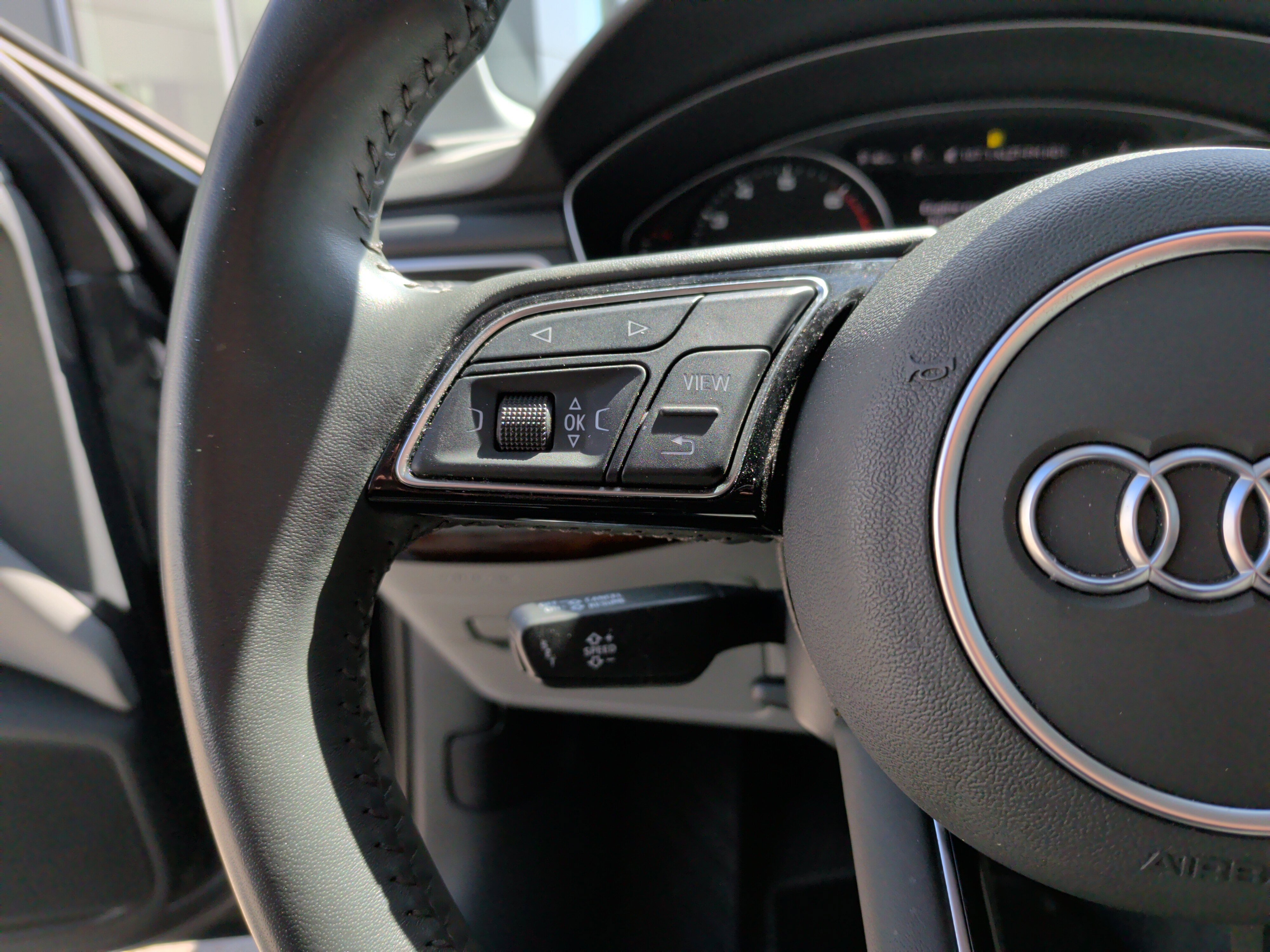 Used 2019 Audi A4 2.0T Premium w/ Convenience Package image 17