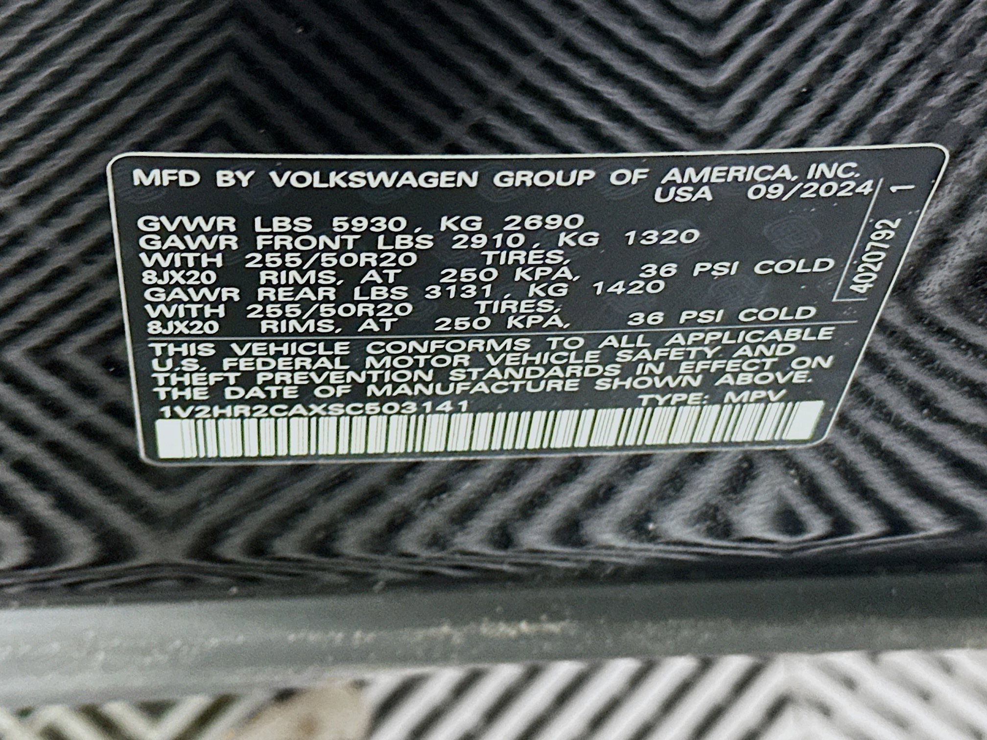 Used 2025 Volkswagen Atlas SE image 12