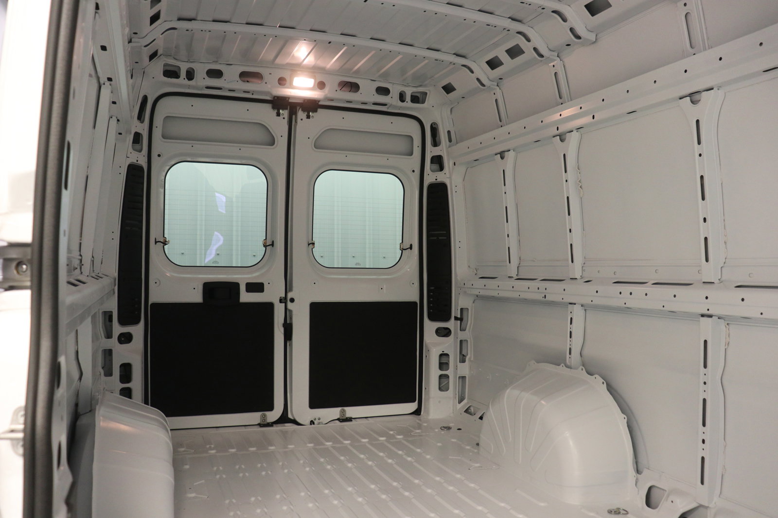 New 2025 RAM ProMaster 3500 image 9