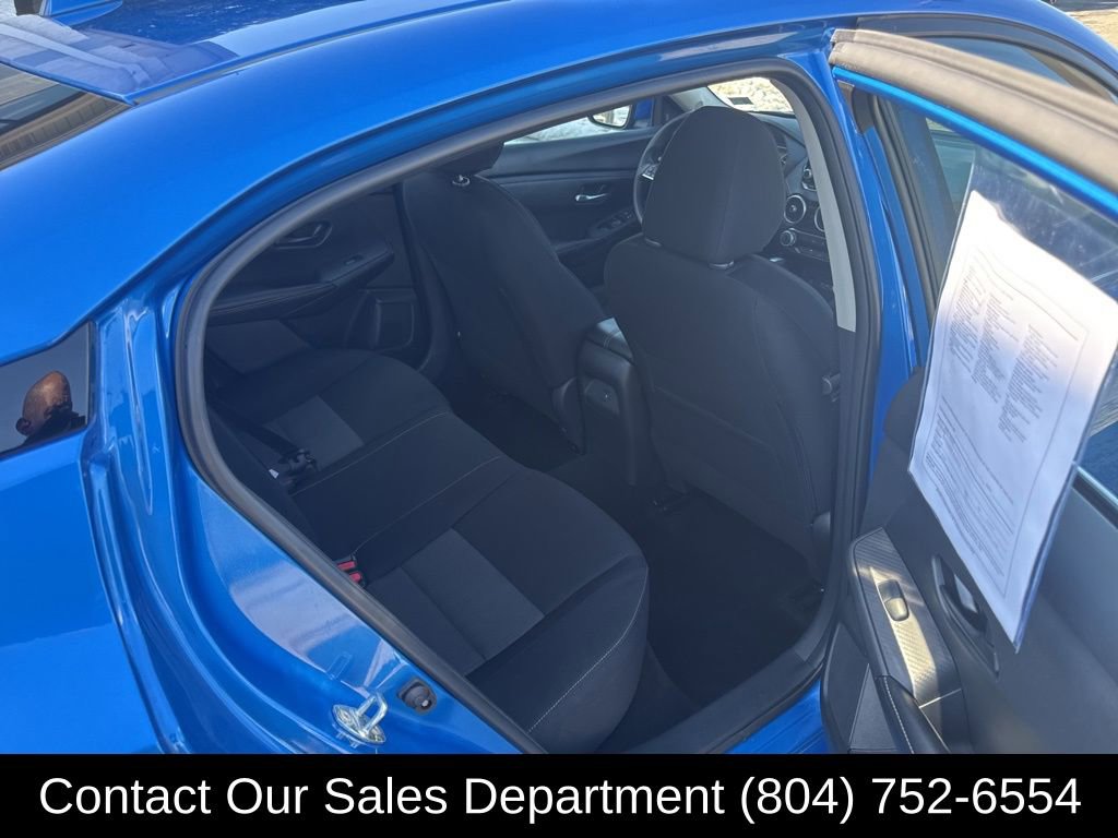 Used 2025 Nissan Sentra SV image 14