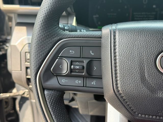 Used 2025 Toyota Tacoma TRD Off-Road AWD/4WD image 24