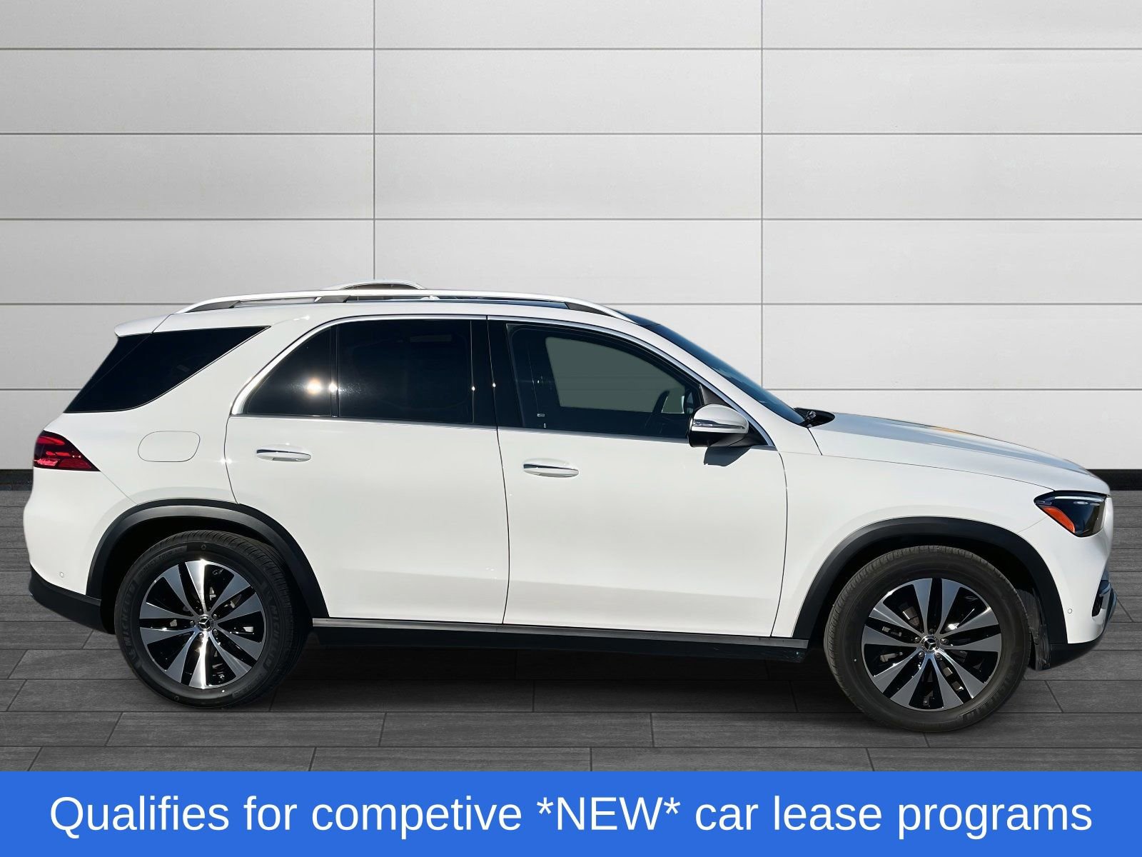 Certified 2025 Mercedes-Benz GLE 350 4MATIC image 2