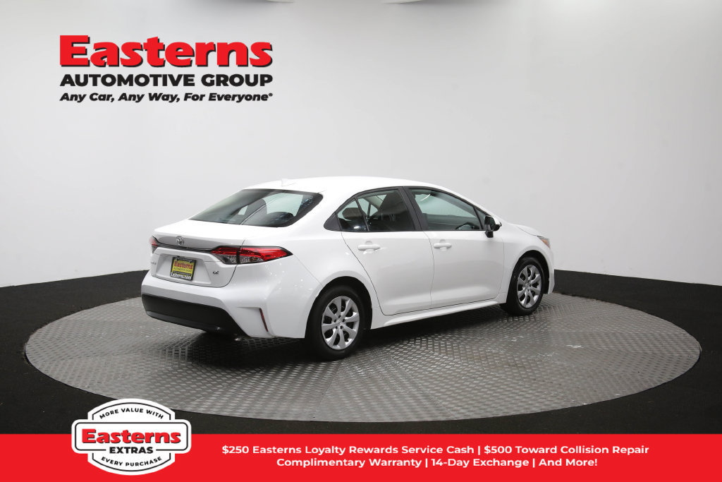 Used 2026 Toyota Corolla LE FWD image 41