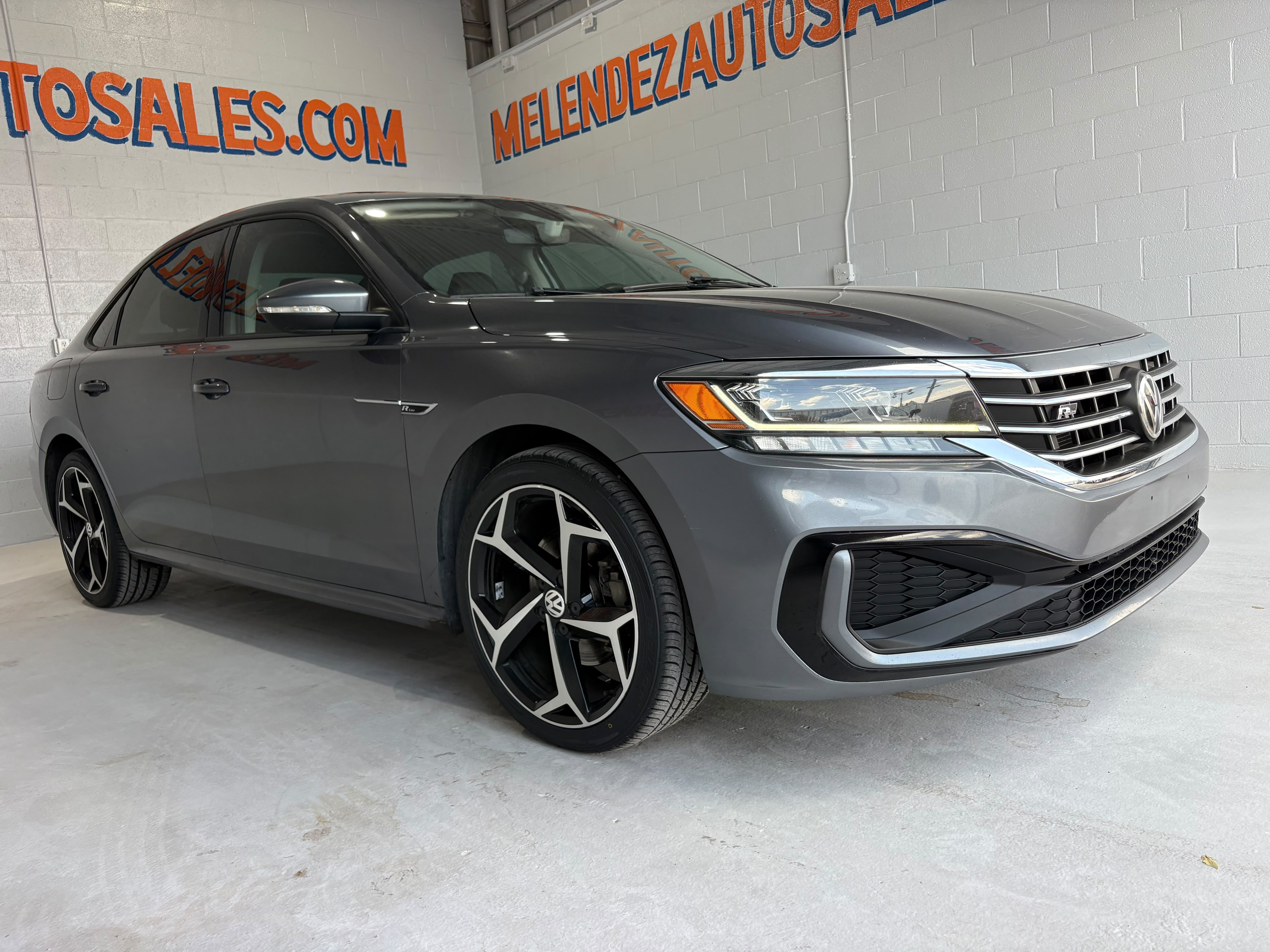 Used 2020 Volkswagen Passat 2.0T R-Line FWD image 7