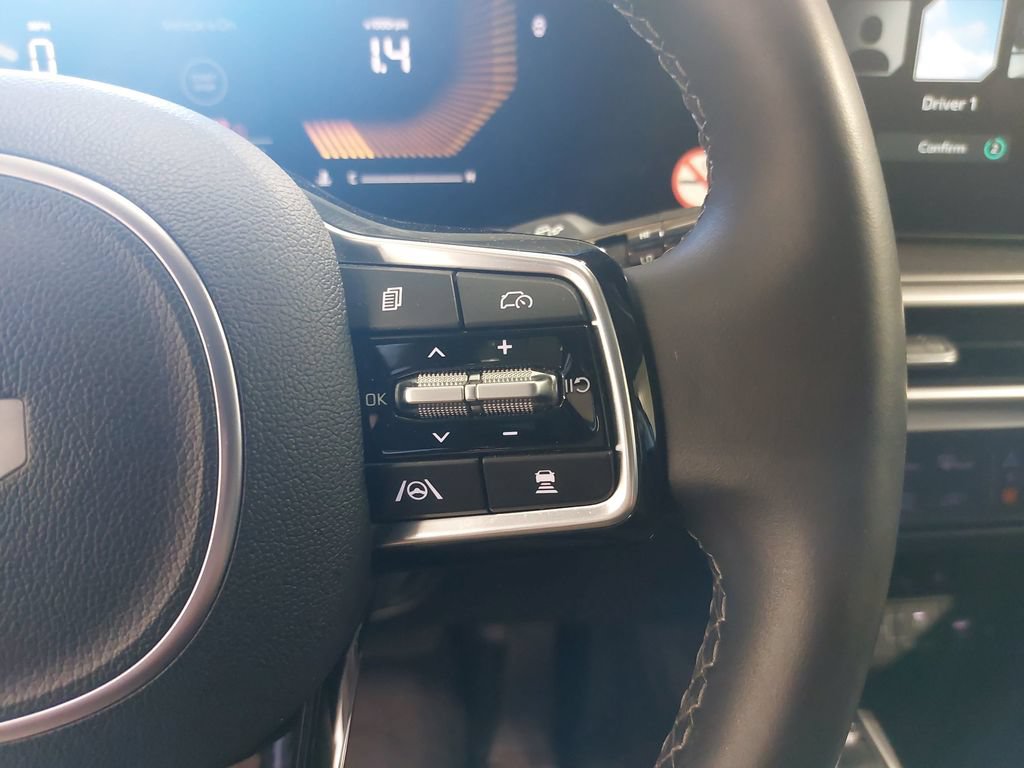 Used 2024 Kia Sorento S AWD/4WD image 18