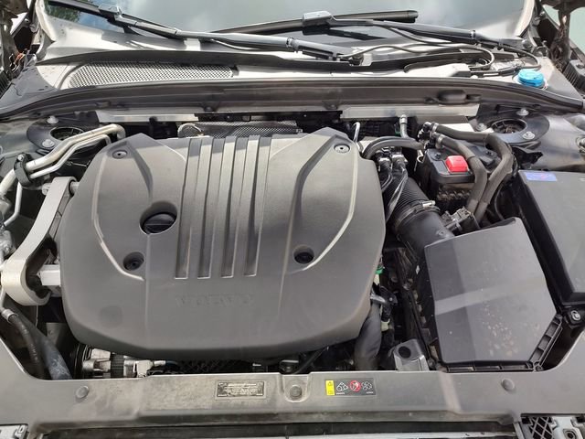 Used 2022 Volvo S60 B5 Momentum w/ Premium Package AWD/4WD image 31