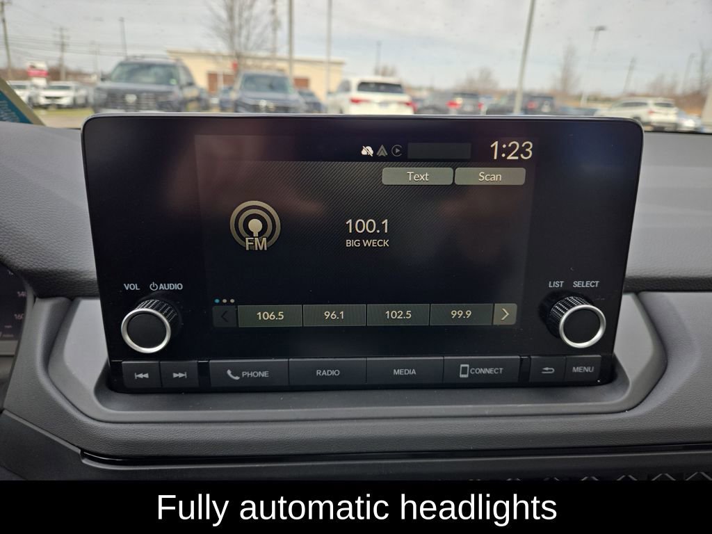 Certified 2024 Honda Accord EX image 18